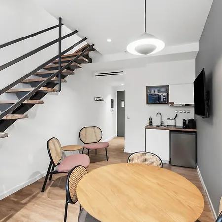 Limehome Olive Apartment *