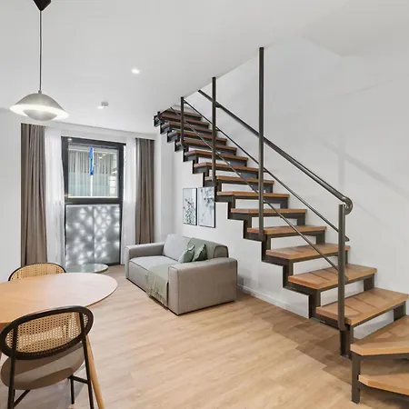 Limehome Olive Apartment Piraeus